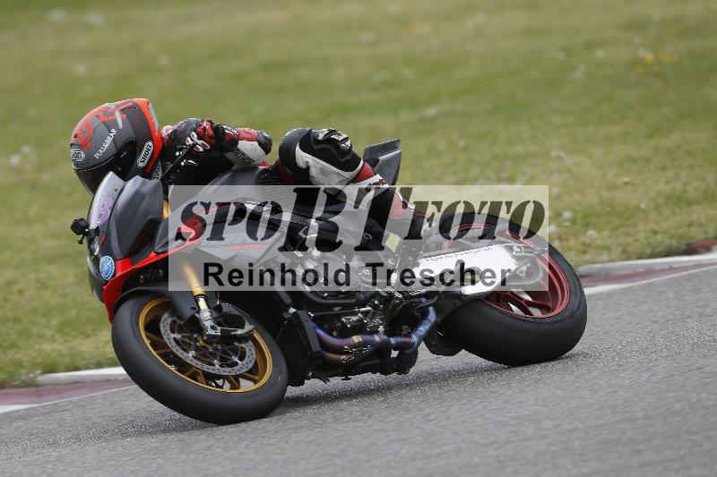 /09 19.04.2026  Caremotion get faster ADR/Gruppe gelb/818